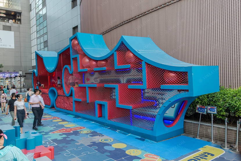 商業(yè)廣場立體迷宮設(shè)備